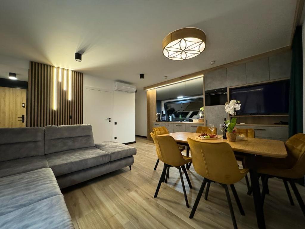 שצ'צ'ירק Narciarska6A Apartamenty מראה חיצוני תמונה